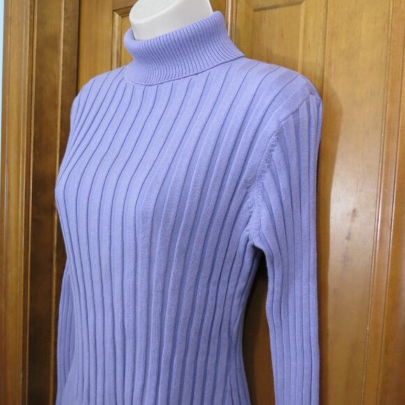 600 West Orchid Ribbed Knit Turtleneck Sweater Medium - Picture 3 of 9